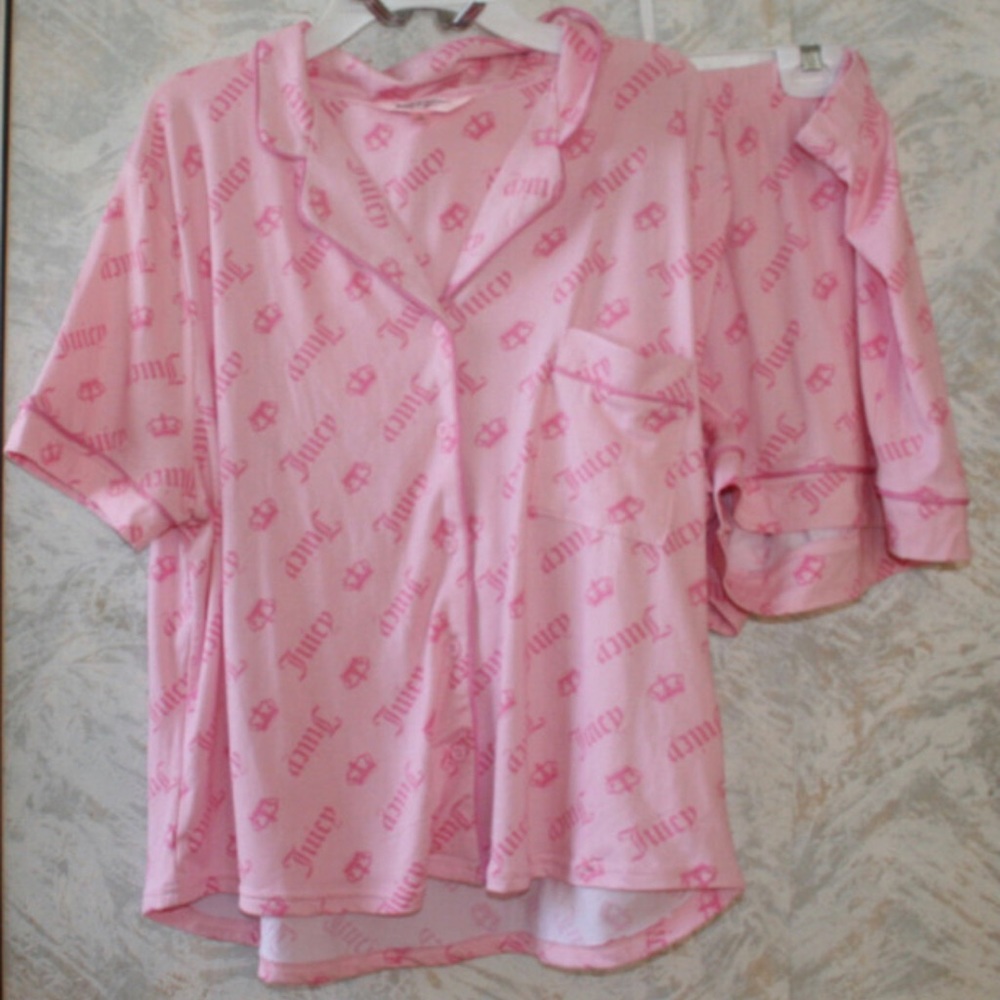 Juicy couture, pink pajama set